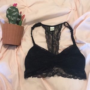 Black lace bralett